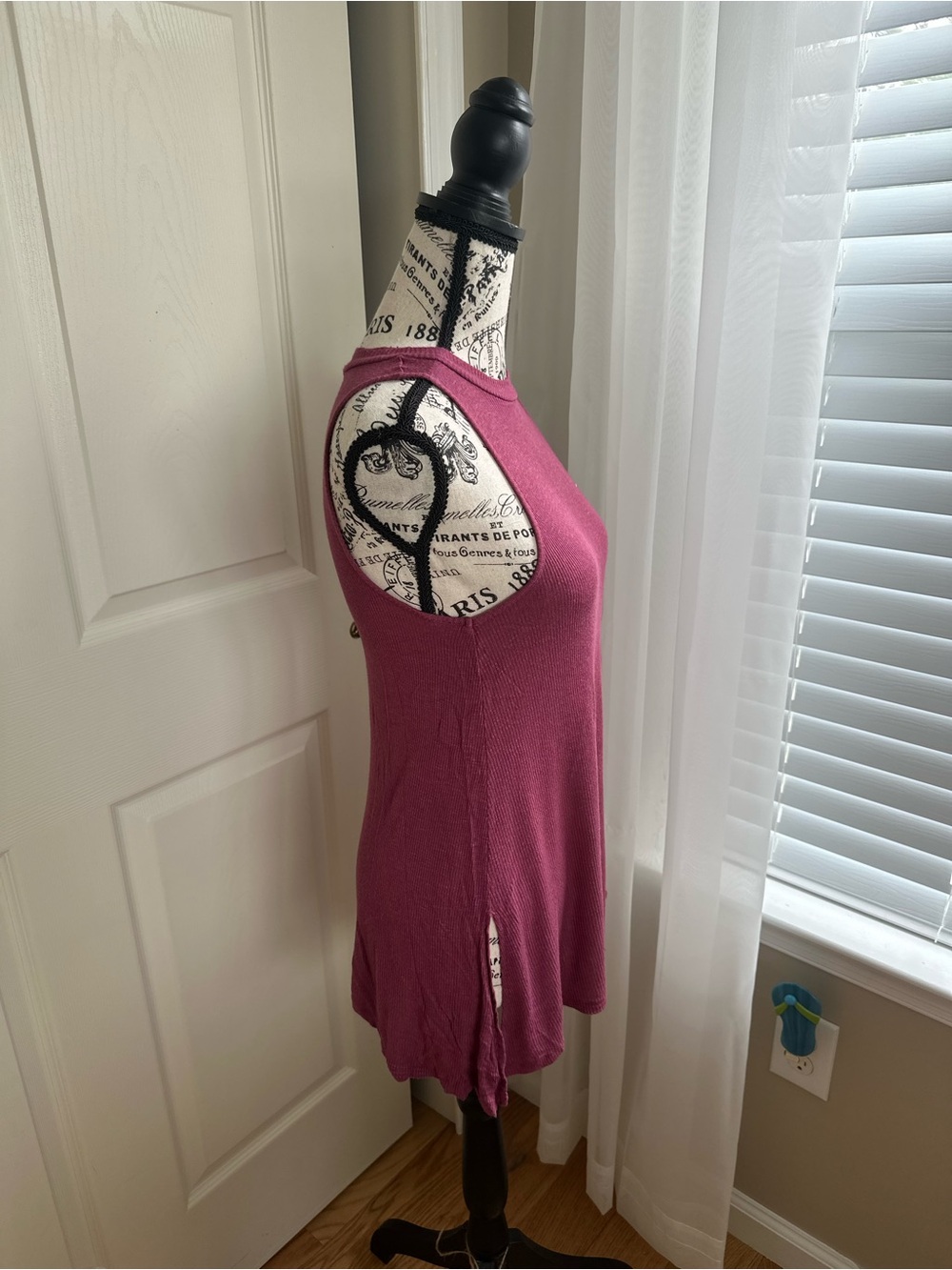 Pink Tank Top - Picture 4 of 11